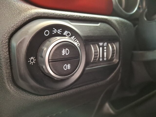 Jeep 2.2CRDiRubicon Rhino Rack/Stoßstange/BFGoodrich Jeep 2.2CRDiRubicon Rhino Rack/Stoßstange/BFGoodrich