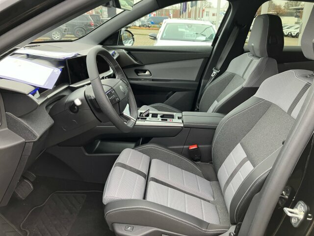 Opel Grandland 1.2 GS Allwetter Head-Up Display (BG) Opel Grandland 1.2 GS Allwetter Head-Up Display (BG)