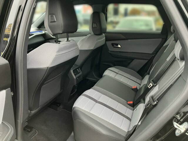 Opel Grandland 1.2 GS Allwetter Head-Up Display (BG) Opel Grandland 1.2 GS Allwetter Head-Up Display (BG)