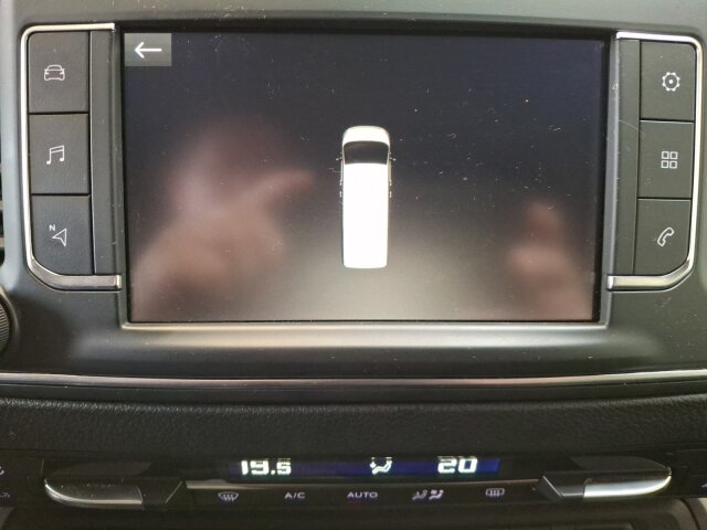 Opel Zafira Life 2.0 D L Edition 8-Sitzer Klimaautomatik Sitzheizung Navi Pro Opel Zafira Life 2.0 D L Edition 8-Sitzer Klimaautomatik Sitzheizung Navi Pro