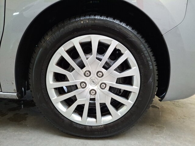 Opel Zafira Life 2.0 D L Edition 8-Sitzer Klimaautomatik Sitzheizung Navi Pro Opel Zafira Life 2.0 D L Edition 8-Sitzer Klimaautomatik Sitzheizung Navi Pro