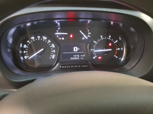 Opel Vivaro 1.5 D L 9-Sitzer Klima Audiosystem Allwetter Opel Vivaro 1.5 D L 9-Sitzer Klima Audiosystem Allwetter