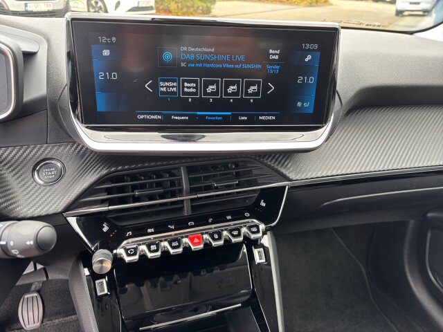 Peugeot 208 Allure Pack 100 +SHZ+Navi+Kamera+LED+Mirror+ Peugeot 208 Allure Pack 100 +SHZ+Navi+Kamera+LED+Mirror+