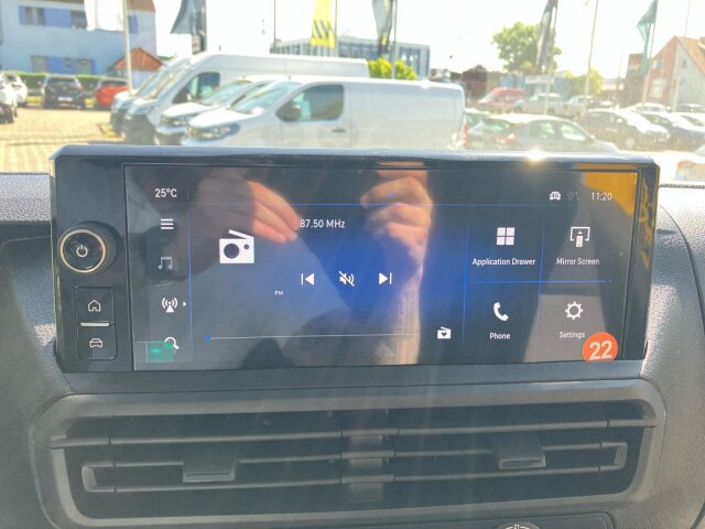 Opel Vivaro 1.5 D DoKa Flexspace M AHZV Allwetter Opel Vivaro 1.5 D DoKa Flexspace M AHZV Allwetter