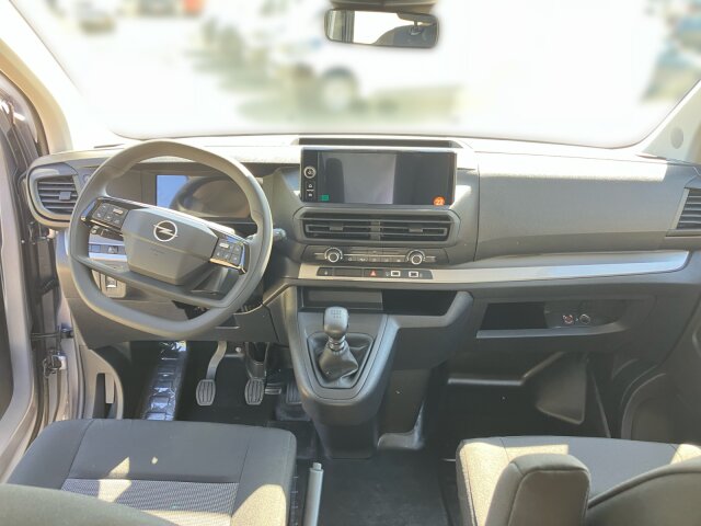 Opel Vivaro 1.5 D DoKa Flexspace M AHZV Allwetter Opel Vivaro 1.5 D DoKa Flexspace M AHZV Allwetter