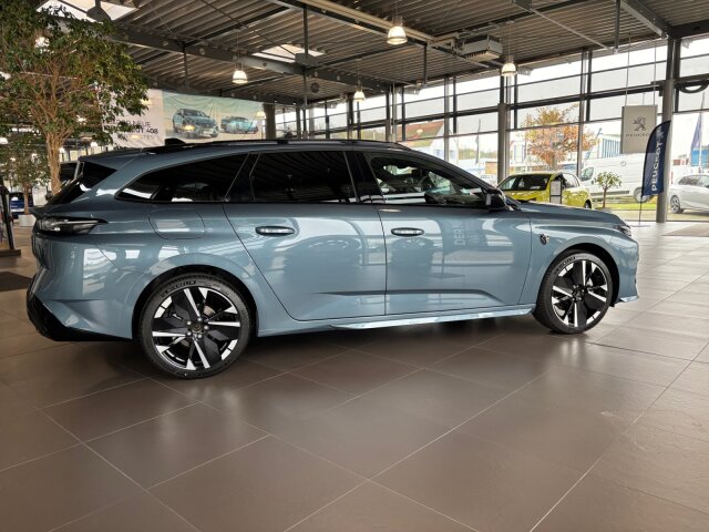 Peugeot 308 SW GT 145 Facelift+Alcantara+360°Kamera+LED+ Peugeot 308 SW GT 145 Facelift+Alcantara+360°Kamera+LED+
