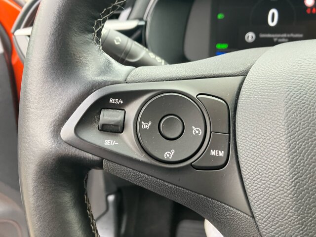 Opel Corsa F e Edition Automatik Klimaautomatik Sitzheizung Opel Corsa F e Edition Automatik Klimaautomatik Sitzheizung