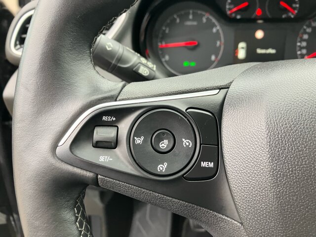 Opel Grandland X 1.5 D Opel 2020 Klimaautomatik Sitzheizung Opel Grandland X 1.5 D Opel 2020 Klimaautomatik Sitzheizung