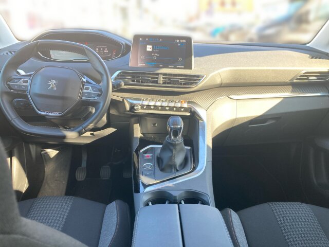 Peugeot 3008 Active Pack 130 +Kamera+Bluetooth+EPH+SHZ+ Peugeot 3008 Active Pack 130 +Kamera+Bluetooth+EPH+SHZ+