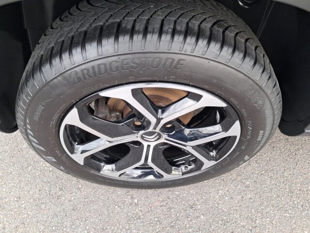 Citroën C3 Aircross Shine 110 +Klima+SHZ+Navi+Kamera+ Citroën C3 Aircross Shine 110 +Klima+SHZ+Navi+Kamera+