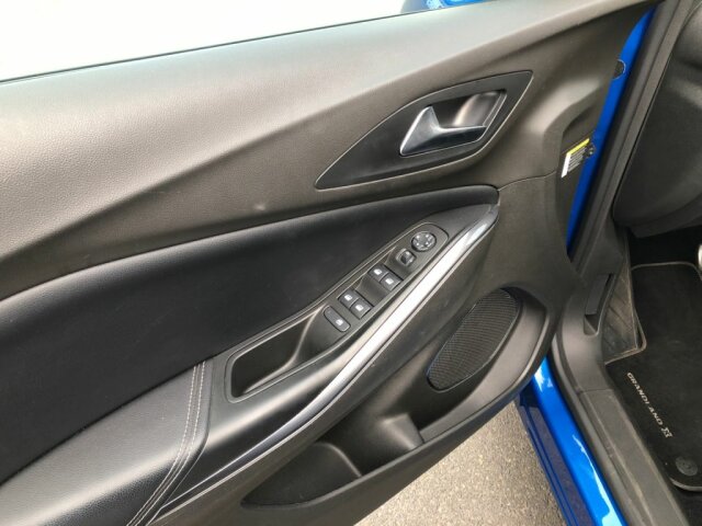 Opel Grandland X 2.0 120Jahre+NAVI+LED Opel Grandland X 2.0 120Jahre+NAVI+LED