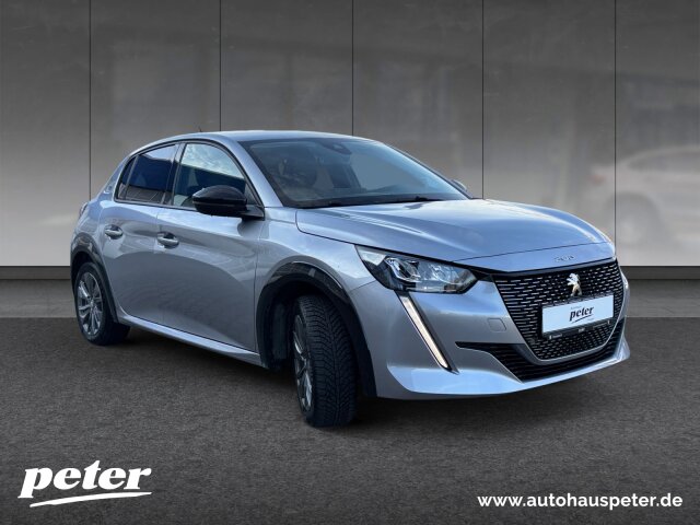 Peugeot e208 136 Allure Pack 11 KW Charger+Navi+SHZ+EPH Peugeot e208 136 Allure Pack 11 KW Charger+Navi+SHZ+EPH