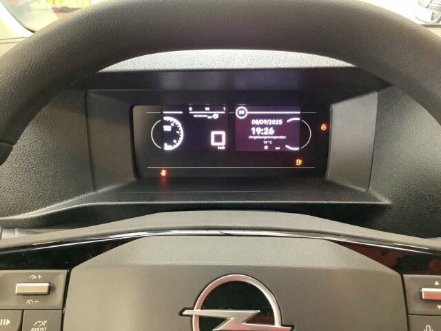 Opel Vivaro 1.5 D Basis L Laderaumboden Holz Opel Vivaro 1.5 D Basis L Laderaumboden Holz