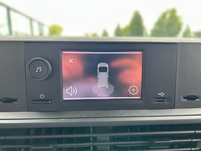 Opel Vivaro 2.0 D L AHZV Allwetterreifen Opel Vivaro 2.0 D L AHZV Allwetterreifen