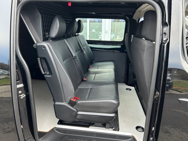 Opel Vivaro 2.0 D L Doka Flexspace 6-Sitzer Klima Opel Vivaro 2.0 D L Doka Flexspace 6-Sitzer Klima