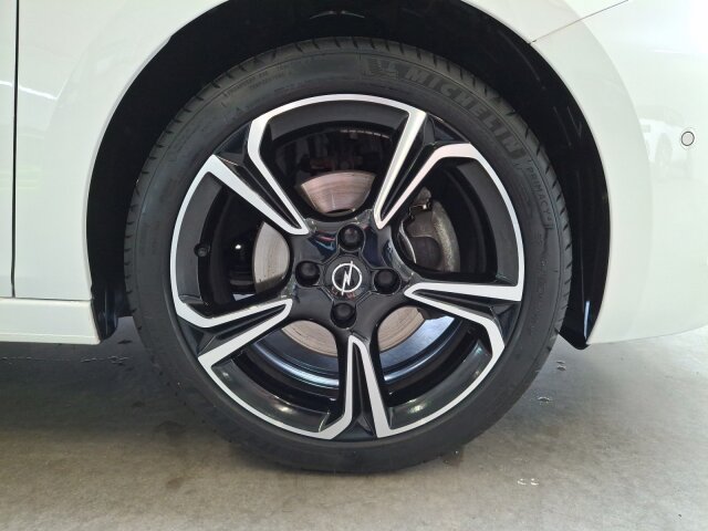 Opel Corsa F 1.2 Turbo GS Line Klimaautomatik Sitzheizung Alcantara 100PS Opel Corsa F 1.2 Turbo GS Line Klimaautomatik Sitzheizung Alcantara 100PS