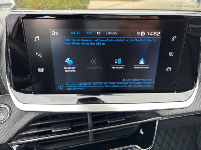 Peugeot 2008 Allure 100 PureTech +Kamera+LED+SHZ+AHK+ Peugeot 2008 Allure 100 PureTech +Kamera+LED+SHZ+AHK+