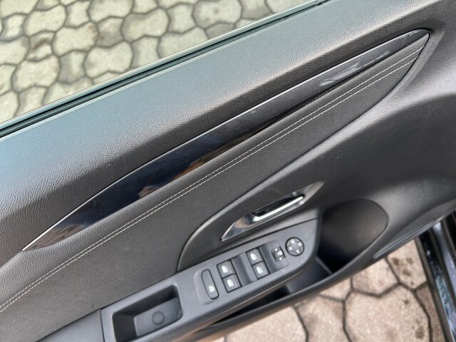 Opel Corsa F 1.2 Turbo Elegance Klimaautomatik Sitzheizung 100PS Opel Corsa F 1.2 Turbo Elegance Klimaautomatik Sitzheizung 100PS