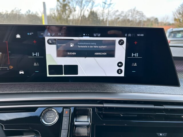 Peugeot 3008 GT 145 +Winter-Paket+Pano-Navi+SHZ+Kamera Peugeot 3008 GT 145 +Winter-Paket+Pano-Navi+SHZ+Kamera