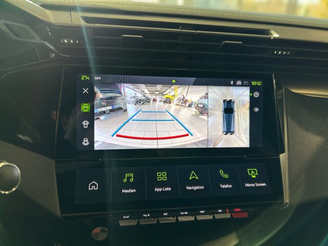 Peugeot 308SW GT 145 eDSC +NAVI+360°Kamera+Pano-Dach Peugeot 308SW GT 145 eDSC +NAVI+360°Kamera+Pano-Dach