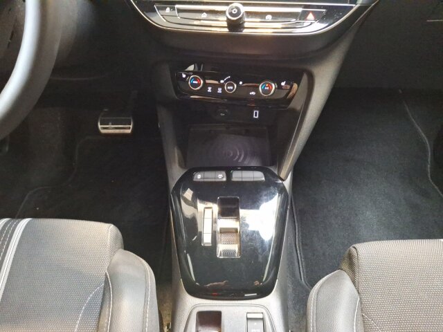 Opel Corsa F 1.2 Turbo GS Automatik Sitzheizung Allwetter 100PS Opel Corsa F 1.2 Turbo GS Automatik Sitzheizung Allwetter 100PS