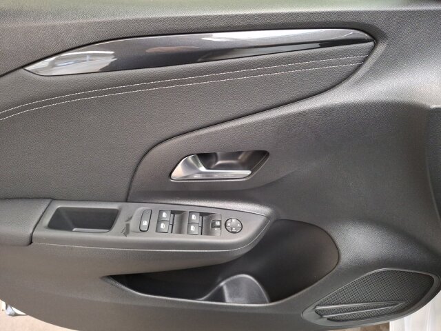 Opel Corsa F 1.2 Turbo GS Automatik Sitzheizung Allwetter 100PS Opel Corsa F 1.2 Turbo GS Automatik Sitzheizung Allwetter 100PS