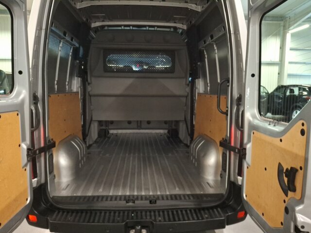 Opel Movano B 2.3 CDTI Doka Kasten L2H2 7-Sitzer Klimaautomatik AHK Opel Movano B 2.3 CDTI Doka Kasten L2H2 7-Sitzer Klimaautomatik AHK