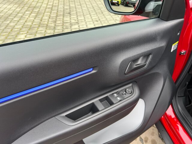 Citroën ë-C3 YOU 113 44KW/h +11KW OBC+Smartphone-Station Citroën ë-C3 YOU 113 44KW/h +11KW OBC+Smartphone-Station